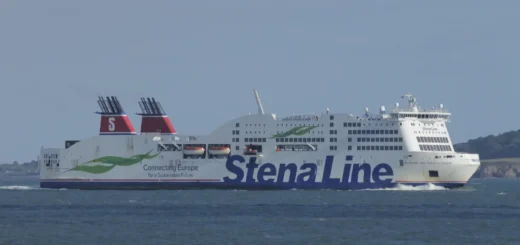 Stena Adveturer bruges til færgefarten mellem Holyhead i England og Dublin i Irland.