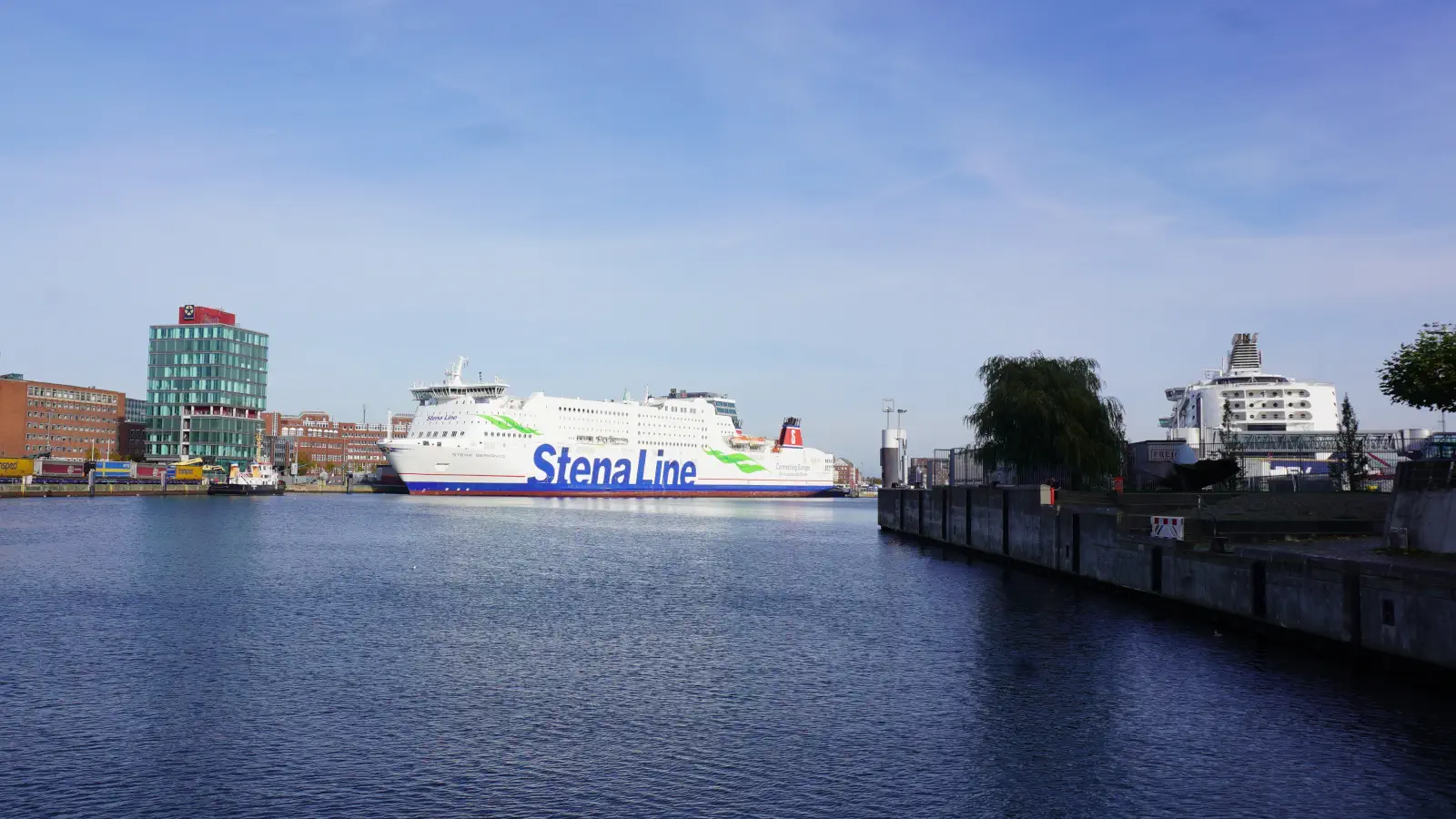 Færge Stena Line KielStena Germanica of ligger fortøjet ved Schwedenkai i , kort før afgang til Göteborg.