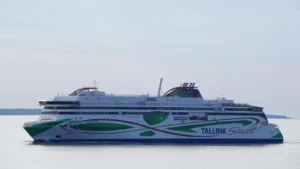 Tallink Silja Færge Tallink Siljas nye Megastar er indsat til ruten Tallinn-Helsinki-Tallinn og tilbyder flere daglige afgange mellem de to byer.